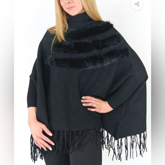Skea Fringe Shawl with Rabbit fur trim One size fits All Poncho Relaxed fit - Picture 1 of 11